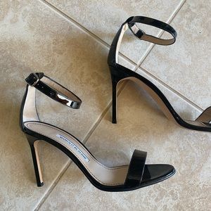 Manolo Blahnik 4” Black Leather Ankle Strap Heel Sandal Stilettos